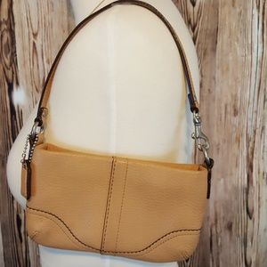 Small Coach leather purse